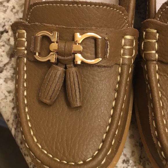 Tassel Loafer - Picture 5 of 5